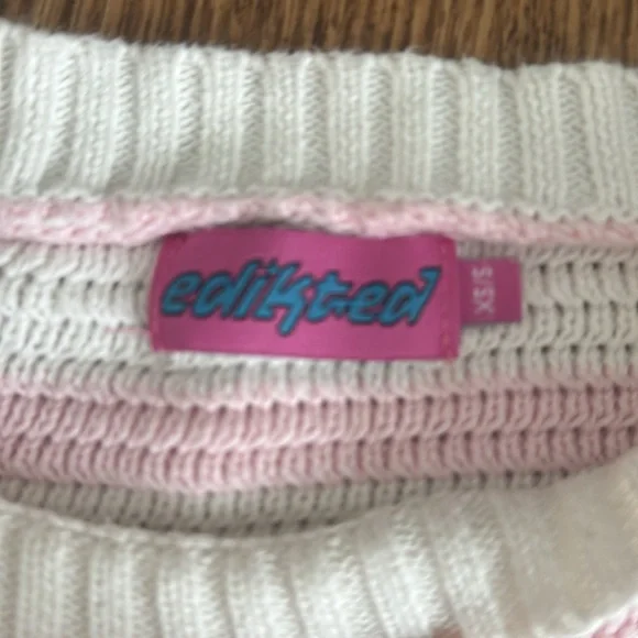 Edikted Pink and White Knit Sweater and Grey Hoodie Bundle - Picture 4 of 7